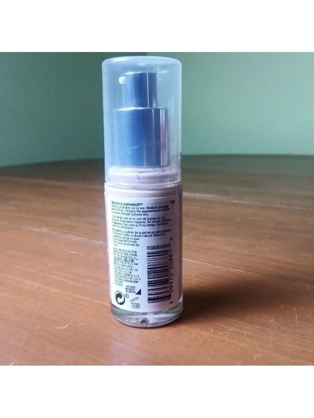 Revlon Illuminance Skin-Caring Foundation - Ivory Beige 113